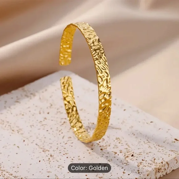 Delicate Hammered Texture Cuff Bracelet Stainless Steel 18K Plated Elegant Style - Picture 3 of 8